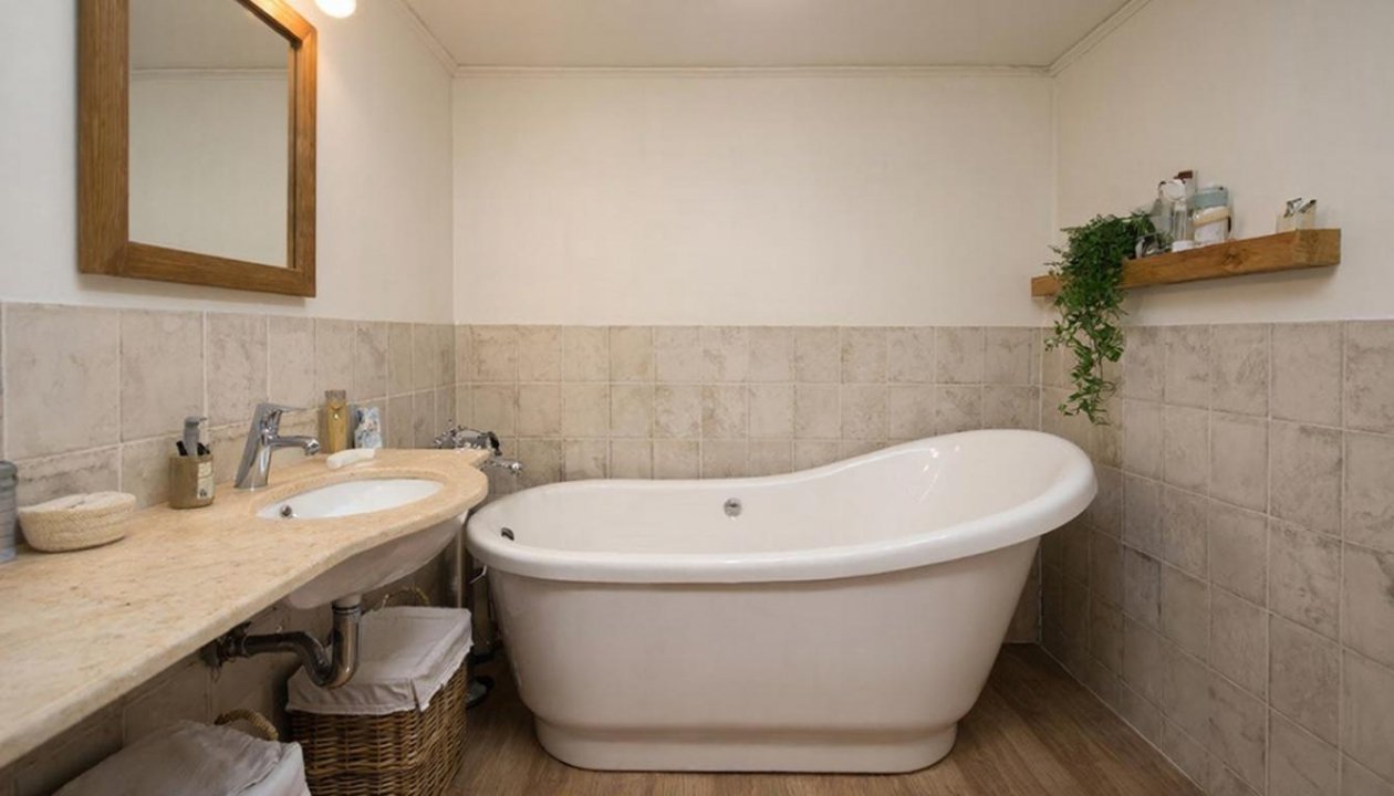 Тематическое фото GigaChat (18+)