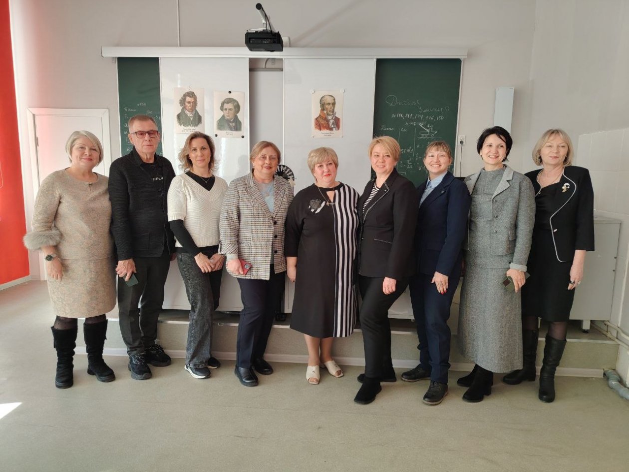 Общероссийский профсоюз образования ознакомился с условиями труда приморских педагогов Пресс-служба ФППК