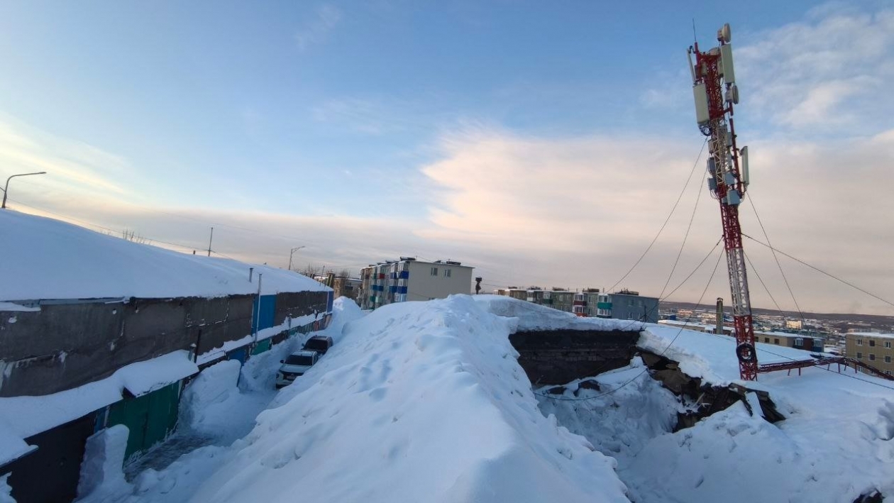 Крыша пострадавшего здания ИА KamchatkaMedia