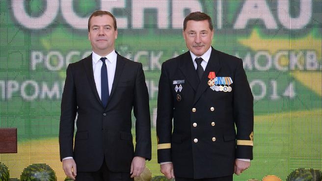 Дмитрий Медведев и Николай Зорченко Пресс-служба правительства РФ