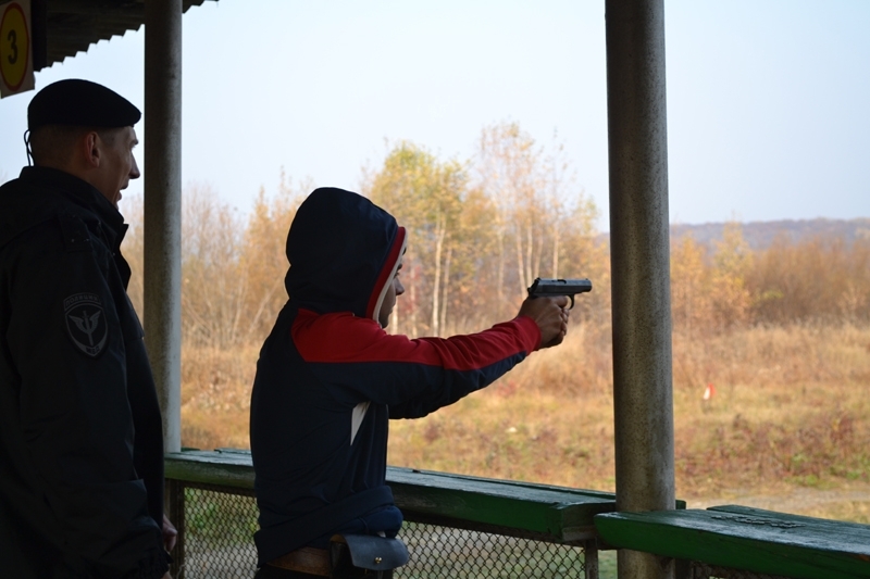 Бронзовыми призерами стали полицейские ЕАО на турнире по летнему служебному биатлону, Фото с места события из других источников