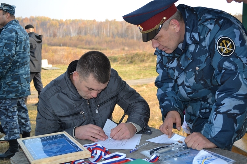 Бронзовыми призерами стали полицейские ЕАО на турнире по летнему служебному биатлону, Фото с места события из других источников