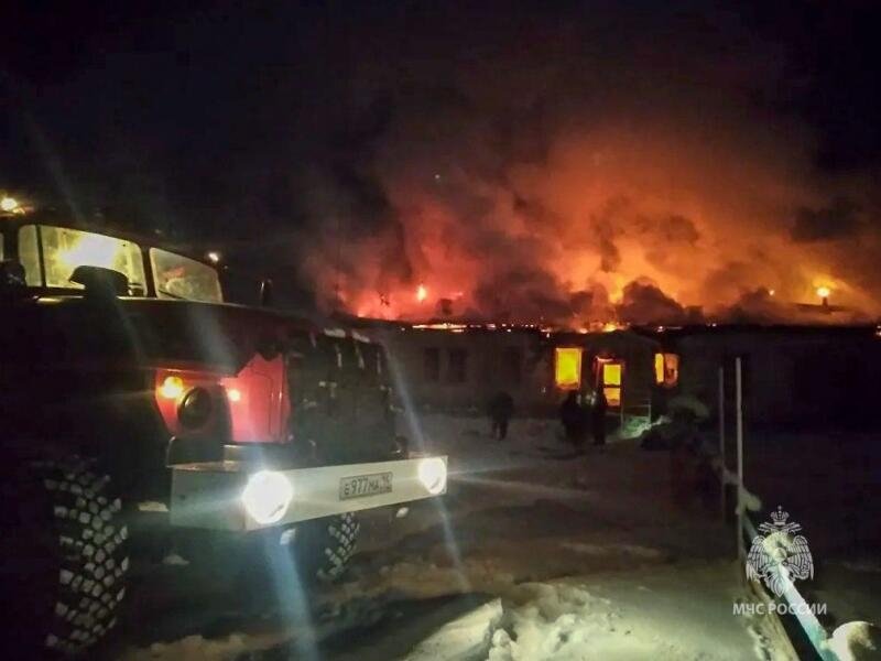 Пожар уничтожил детский сад в якутском селе Танда пресс-служба МЧС по Якутии