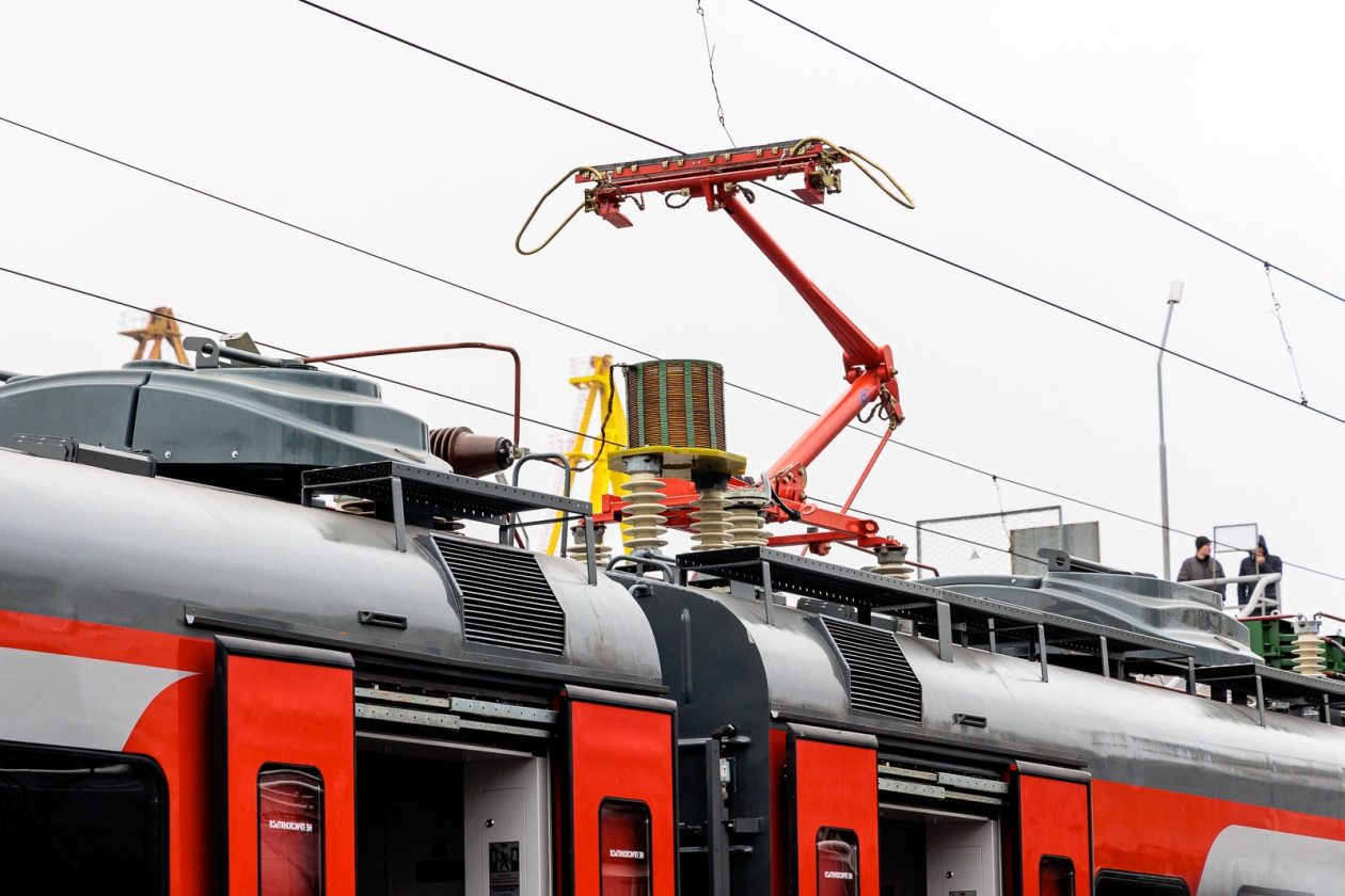 Электричка, железнодорожный вокзал, поезд, Евгений Кулешов, ИА PrimaMedia