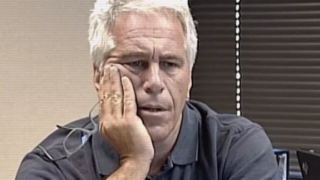 Скриншот видеозаписи допроса Эпштейна