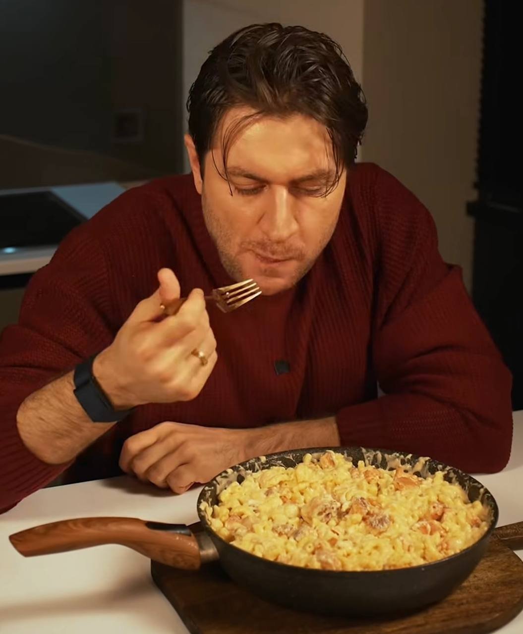 скриншот из видео. соцсети Давы