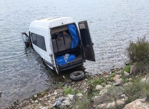 Водителю скатившегося в Байкал микроавтобуса с пассажирами вынесли приговор Прокуратура региона