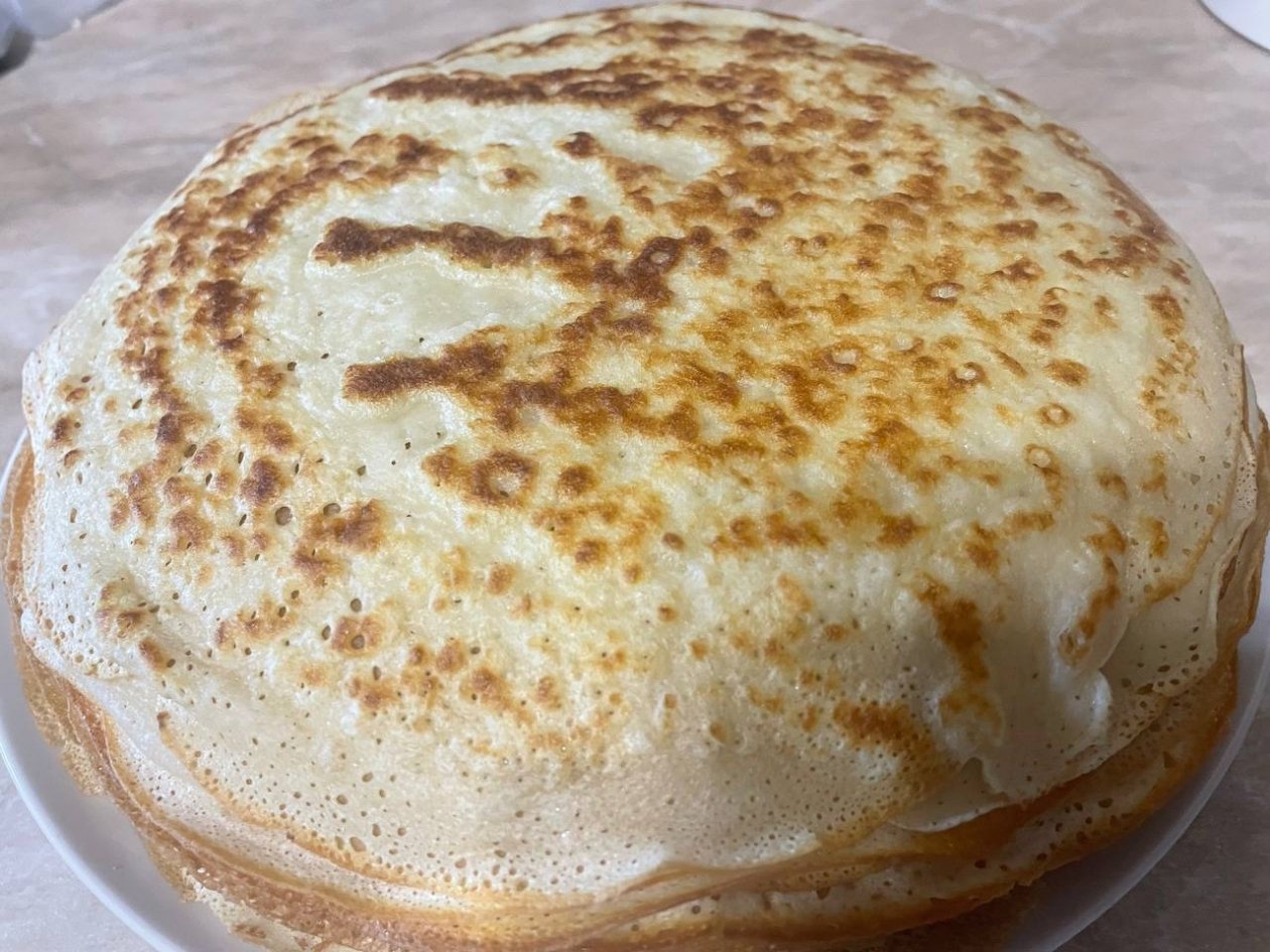 Кефир, молоко или вода - на чем лучше печь блины: шпаргалка к Масленице ИА KrasnodarMedia