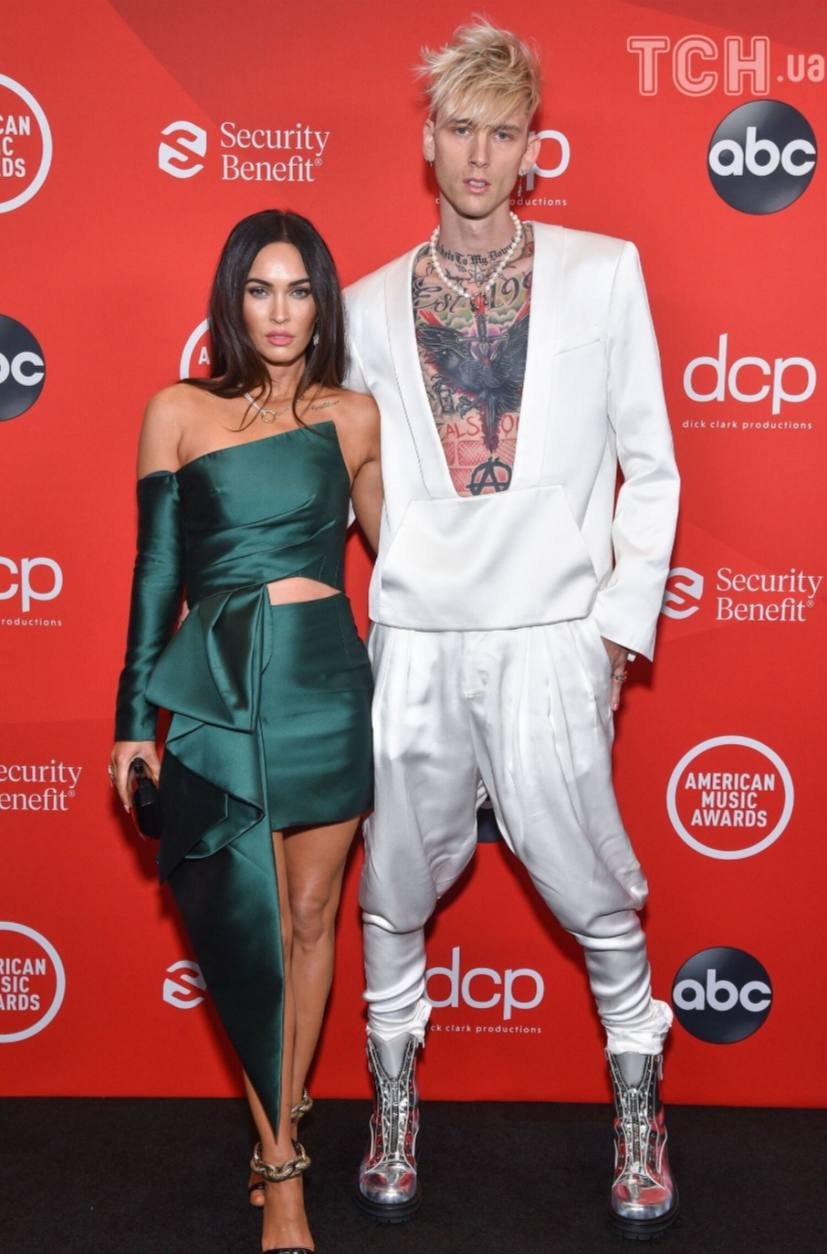 Соцсети знаменитостей