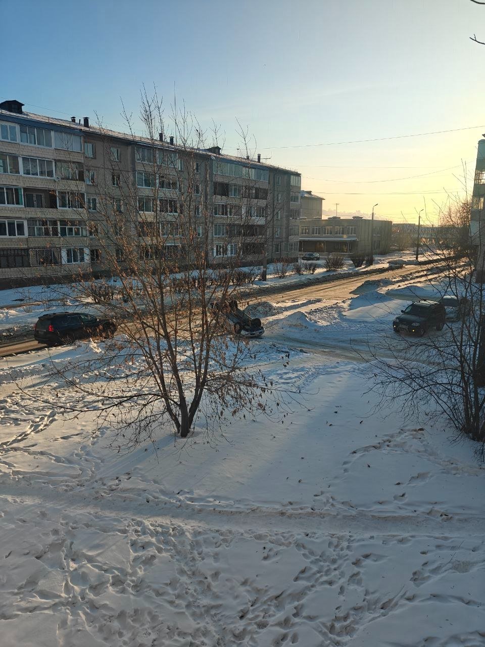 Легковушка перевернулась на крышу в Ангарске Тг-канал (18+) &quotДТП Ангарск&quot