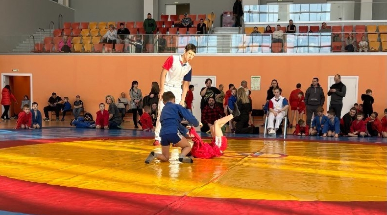 В Магадане стартовал чемпионат по самбо на призы Следственного комитета РФ СУ СК РФ по Магаданской области
