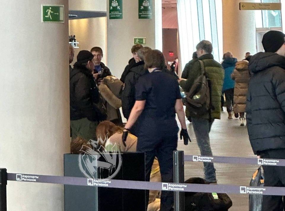 Кадры с места событий. Аэропорт Елизово, 8 февраля ТГ-канал RV (18+)