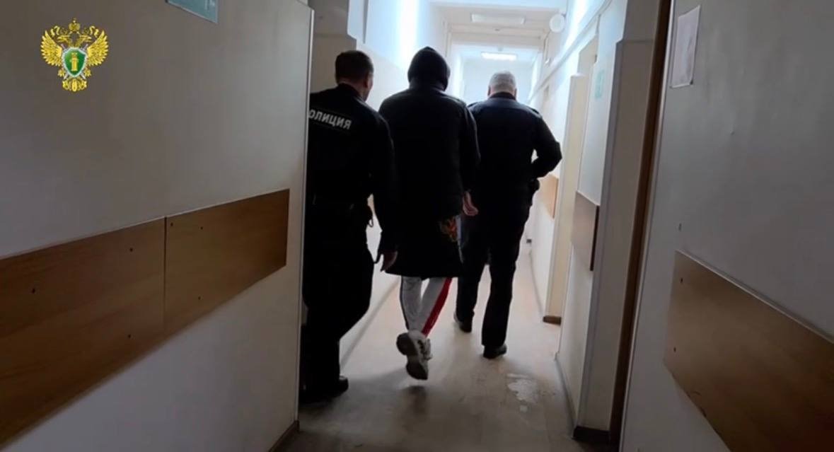 Заключен под стражу организатор преступной группы, обманывавшей людей с доставкой авто из Японии Tg-канал (18+) прокуратуры Приморского края