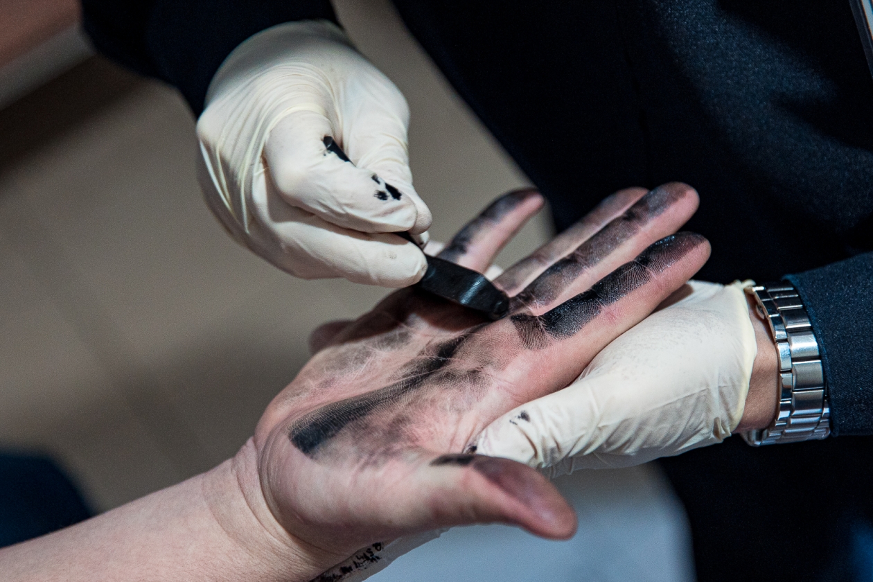 Отпечатки пальцев, ПРЕСТУПНИК Илья Аверьянов, ИА PrimaMedia