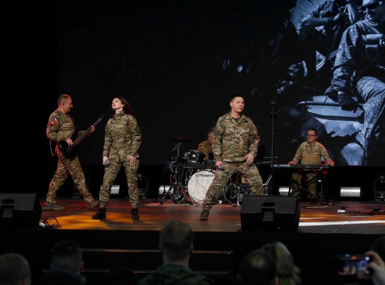 Музыканты ВВО и хабаровские рокеры выступят на форуме &quotНарод и армия едины&quot Предоставлено пресс-службой Восточного военного округа