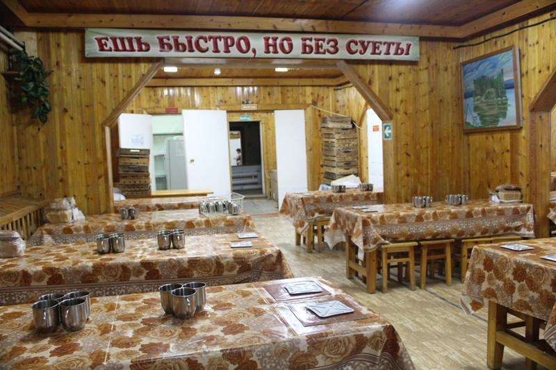 Ряды воздушно-десантных войск пополнили 32 призывника из Якутии, Фото с места события собственное