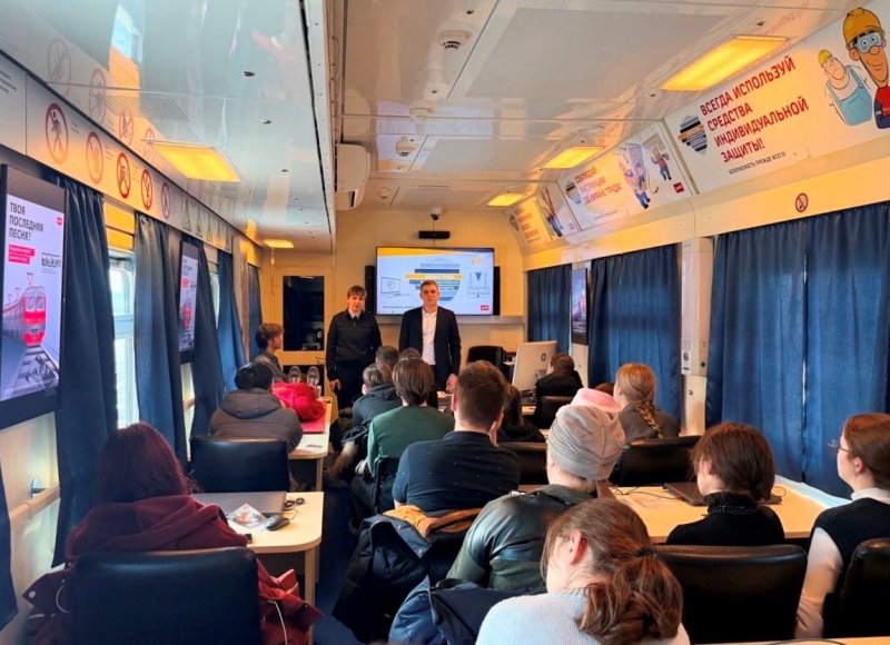 Экскурсия для школьников пресс-служба УТ МВД России по ДФО, по материалам ЛО МВД России на ст. Уссурийск.