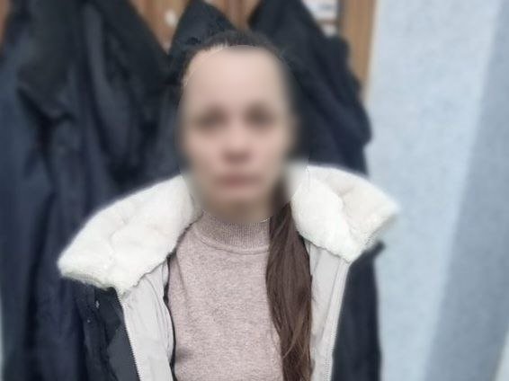 Амурчанку подозревают в кражах ценных вещей и денег на 250 тысяч рублей УМВД России по Амурской области
