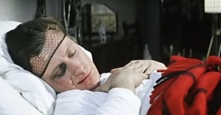 Андрей Миронов в фильме &quotБриллиантовая рука&quot (18+) скриншот из фильма &quotБриллиантовая рука&quot (18+)