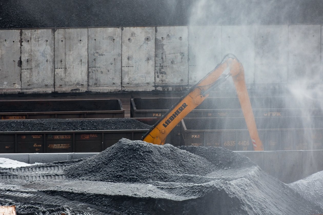 Перегрузка угля в порту Илья Аверьянов, ИА PrimaMedia
