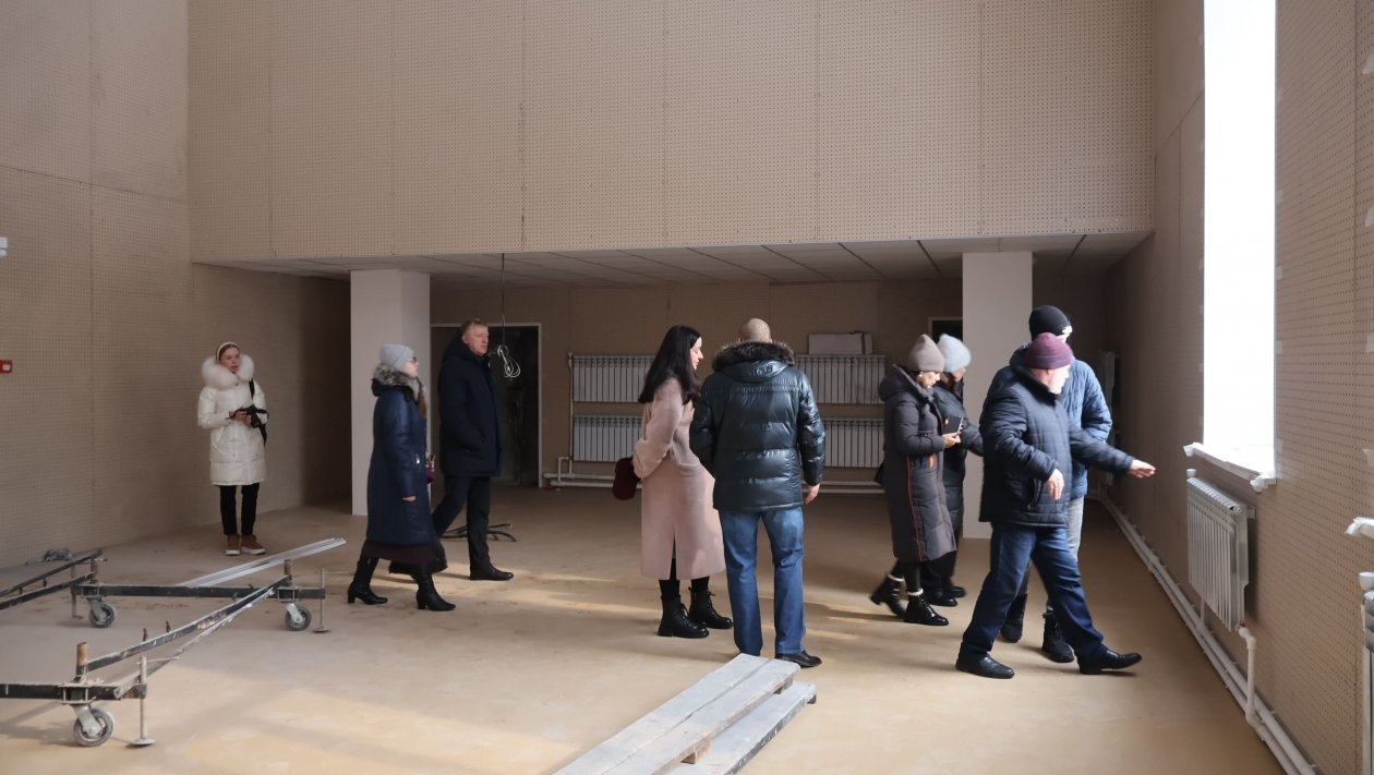 Общественные наблюдатели побывали в ДК &quotНива&quot Александр Шепырев, ИА UssurMedia