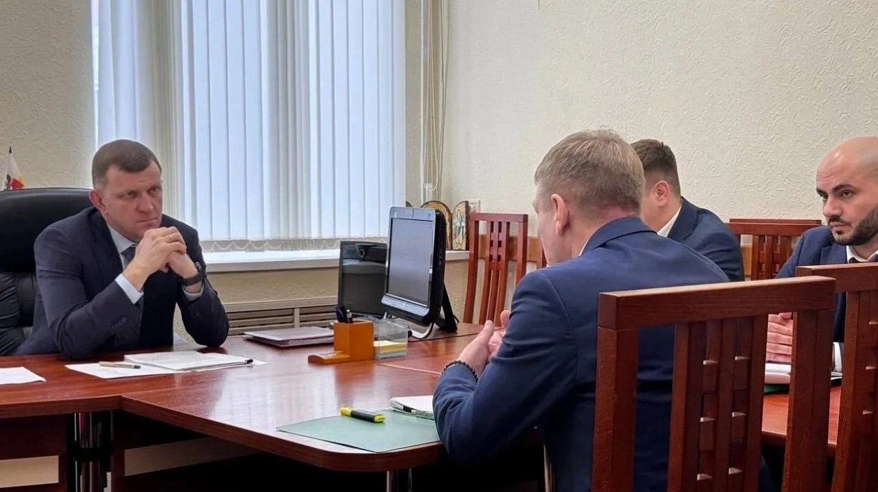 На личном приёме краснодарцы обсудили с мэром Наумовым спорные ситуации Пресс-служба администрации Краснодара