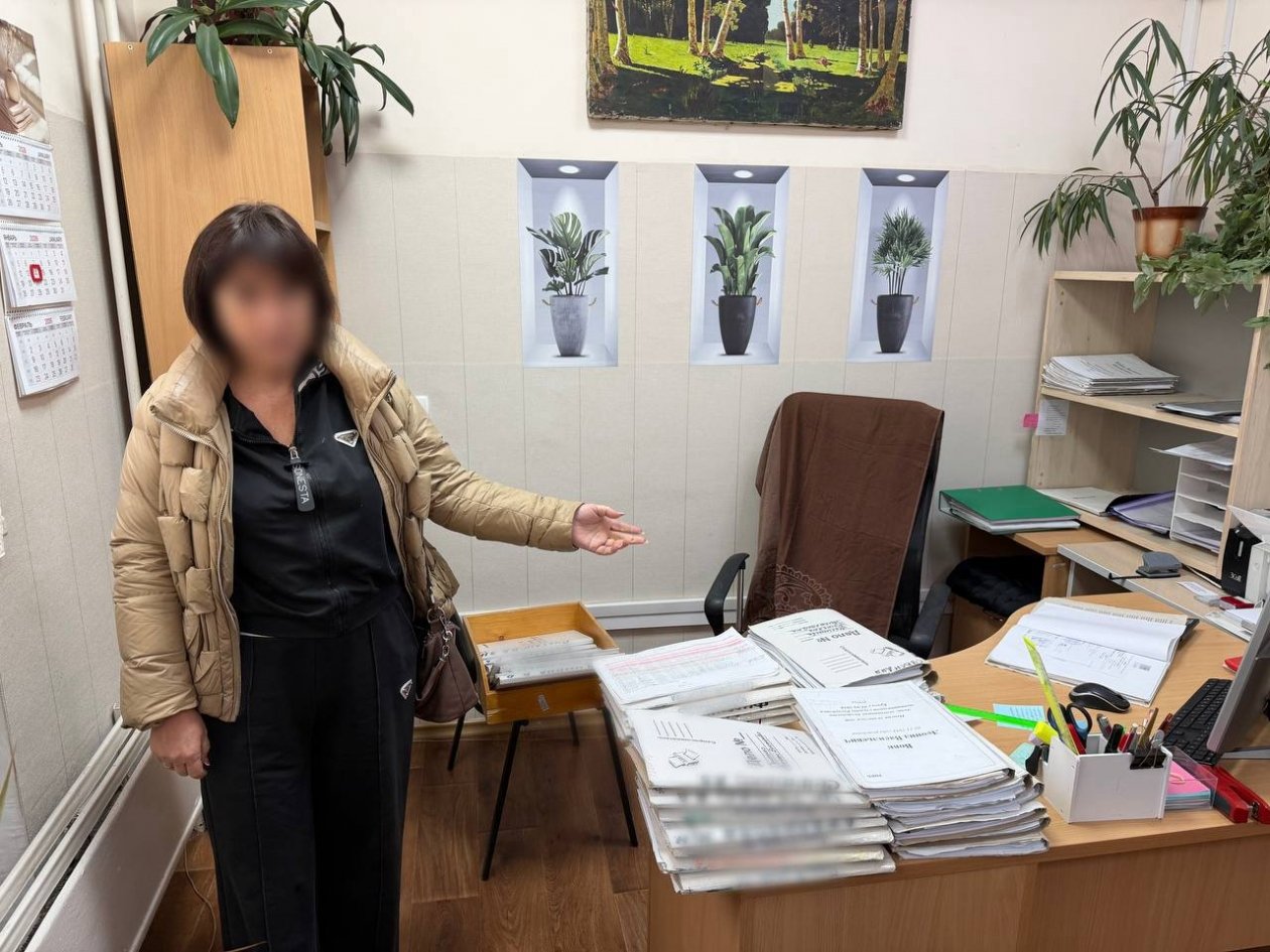 Чиновников обвинили во взяточничестве Следком Крыма и Севастополя