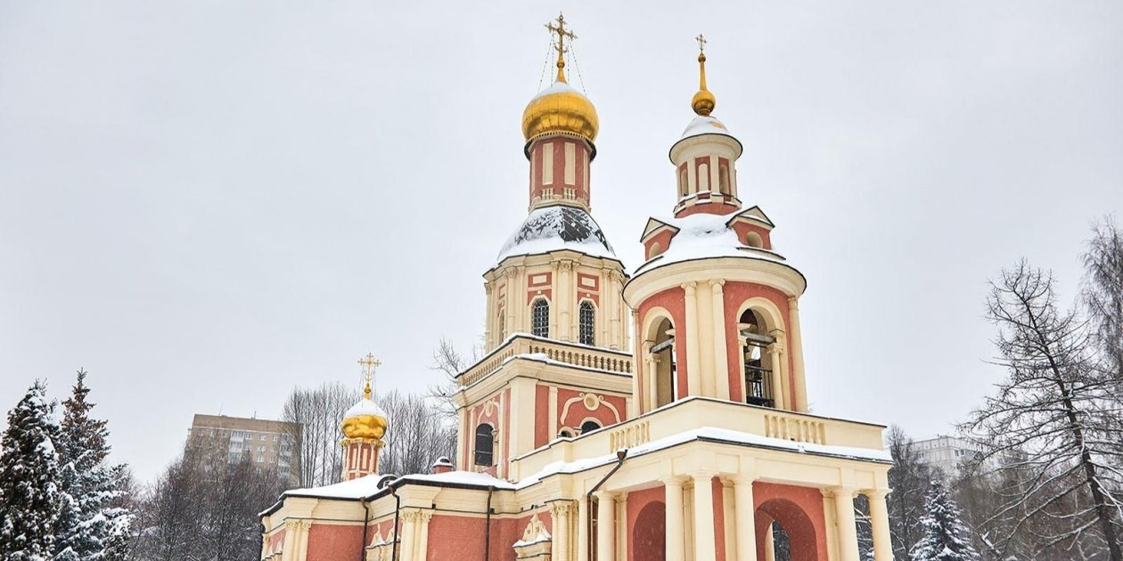 Храм https://www.mos.ru