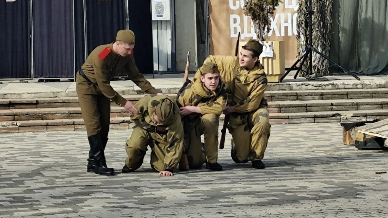 Мэр Наумов в годовщину освобождения Краснодара почтил память защитников Пресс-служба администрации Краснодара