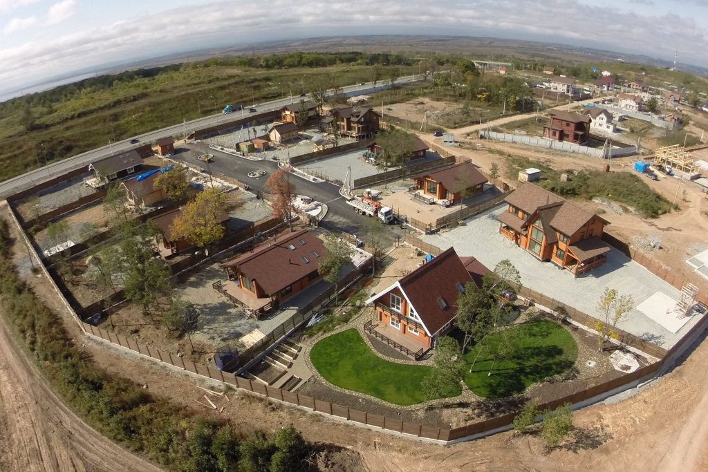 Коттеджный поселок "Новая Земля" будет полностью застроен к середине 2016 года, Фото с места события собственное