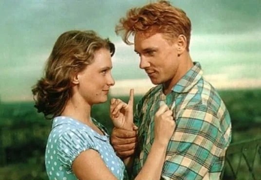 Любовь в СССР кадр из фильма &quotПервое свидание&quot (16+), 1960 год