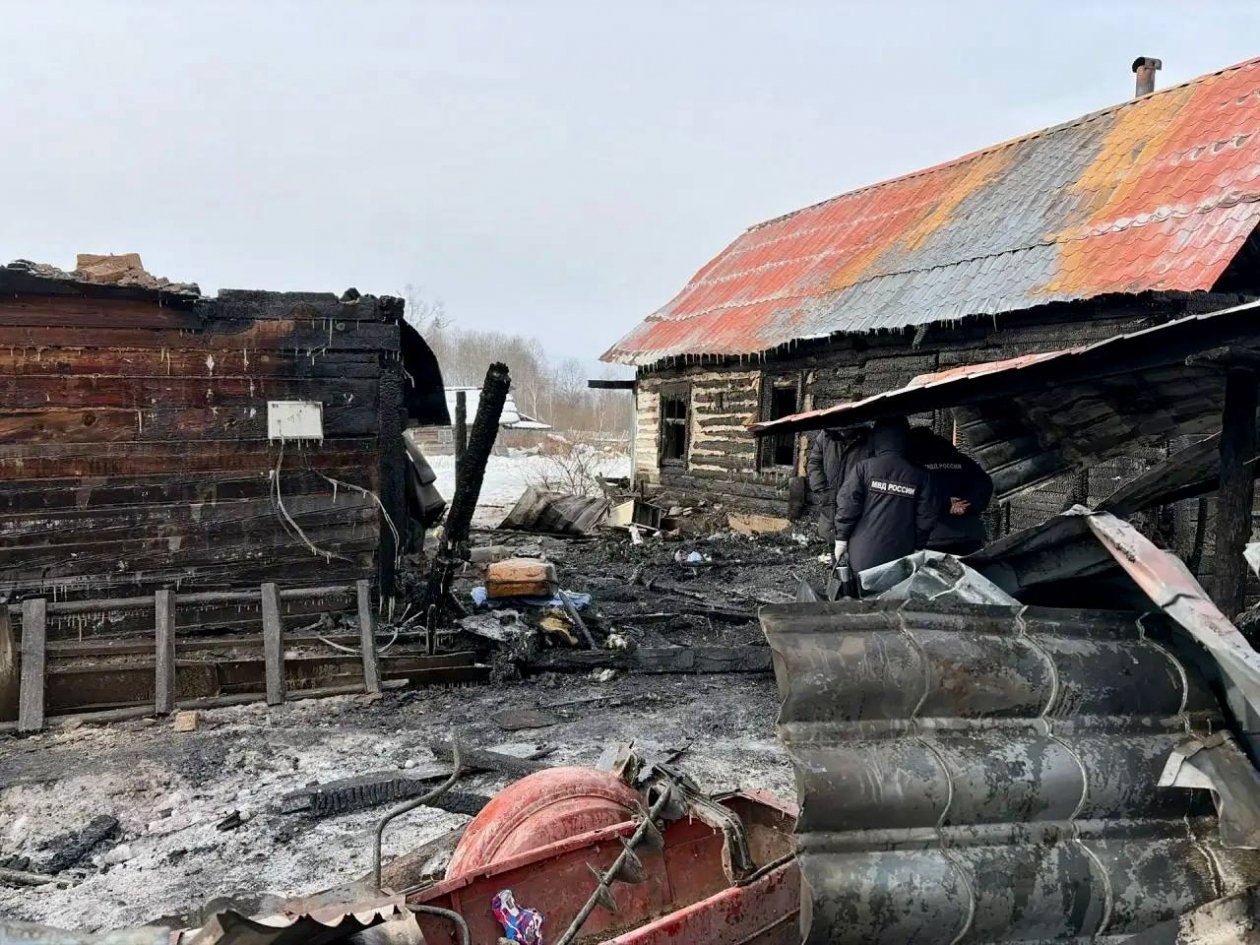 Мать и четверо детей сгорели в российском регионе при поджоге дома Прокуратура Хабаровского края
