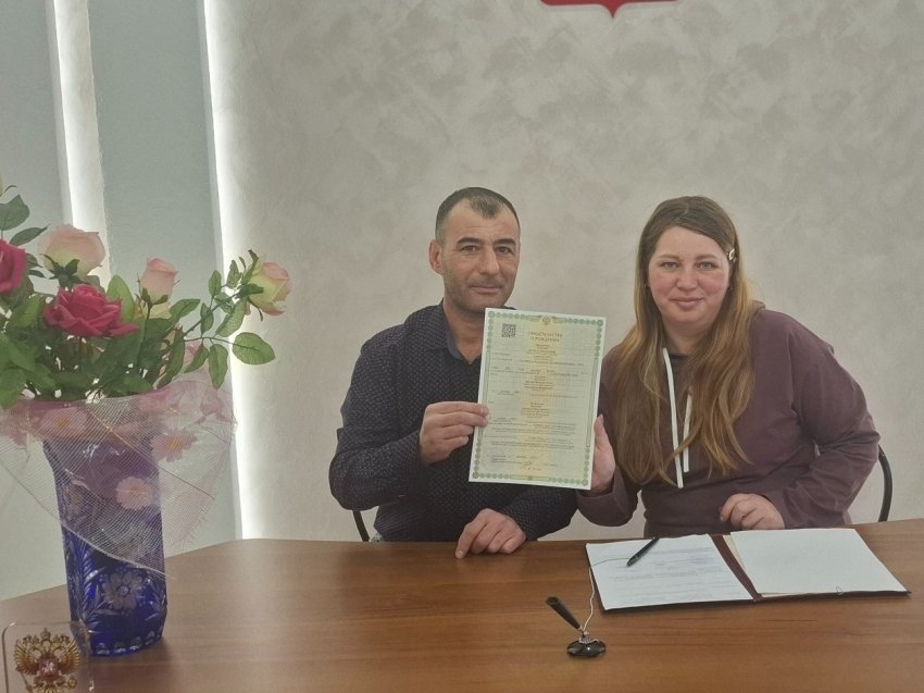 Родители девочки департамента ЗАГС Забайкалья