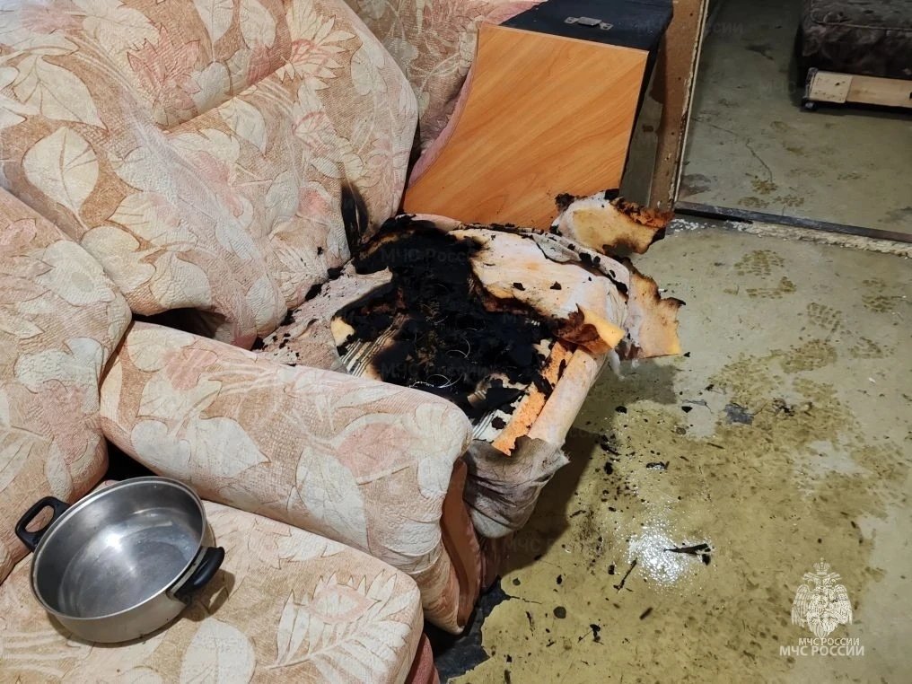 С места происшествия ГУ МЧС России по Магаданской области