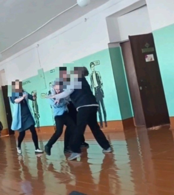 Прокуратура и СК проводят проверку после драки в школе Черемхова Пресс-служба ГУ МВД России по Иркутской области