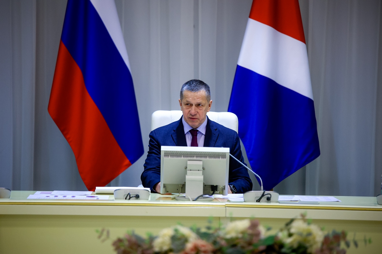 Изменения в законодательство для защиты населения и территорий от ЧС доработают Евгений Кулешов, ИА PrimaMedia