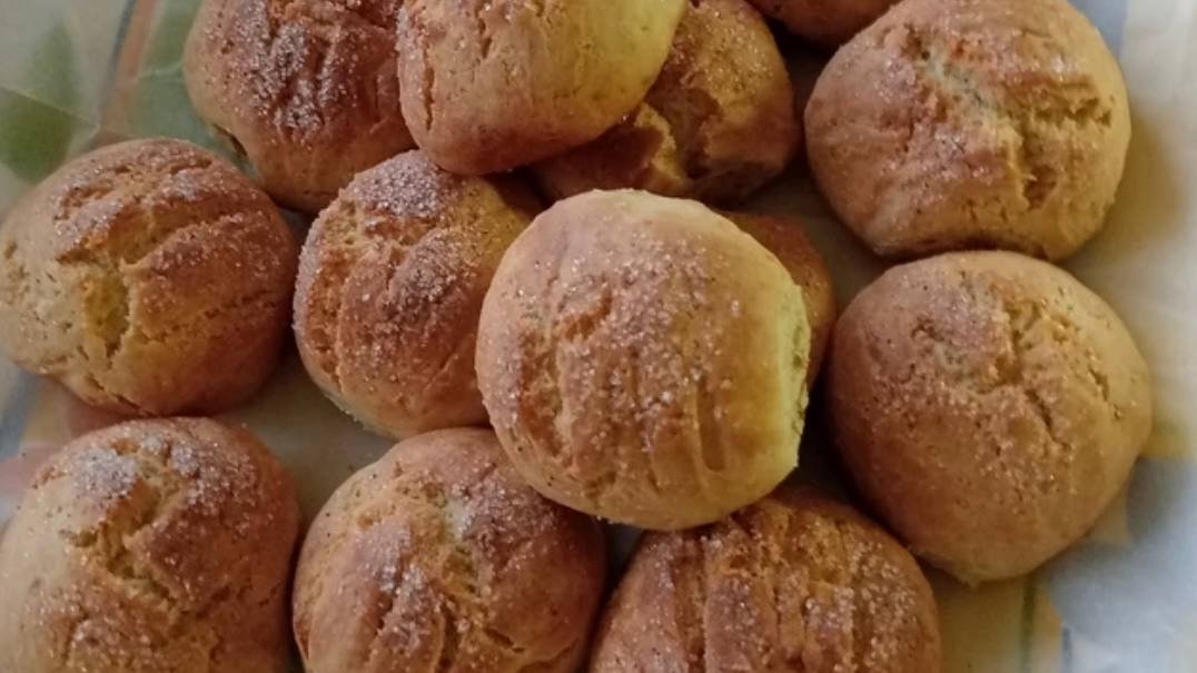 Мешаю сметану с сахаром - и через 15 минут гора вкусняшек готова: домашние съедят 2 порции ИА KrasnodarMedia