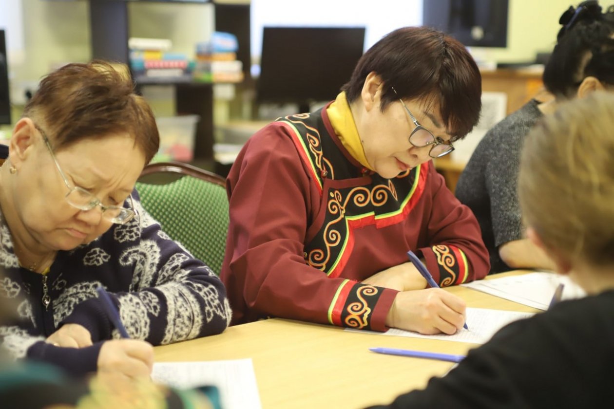 Диктант на нивхском языке Любовь Бурцева