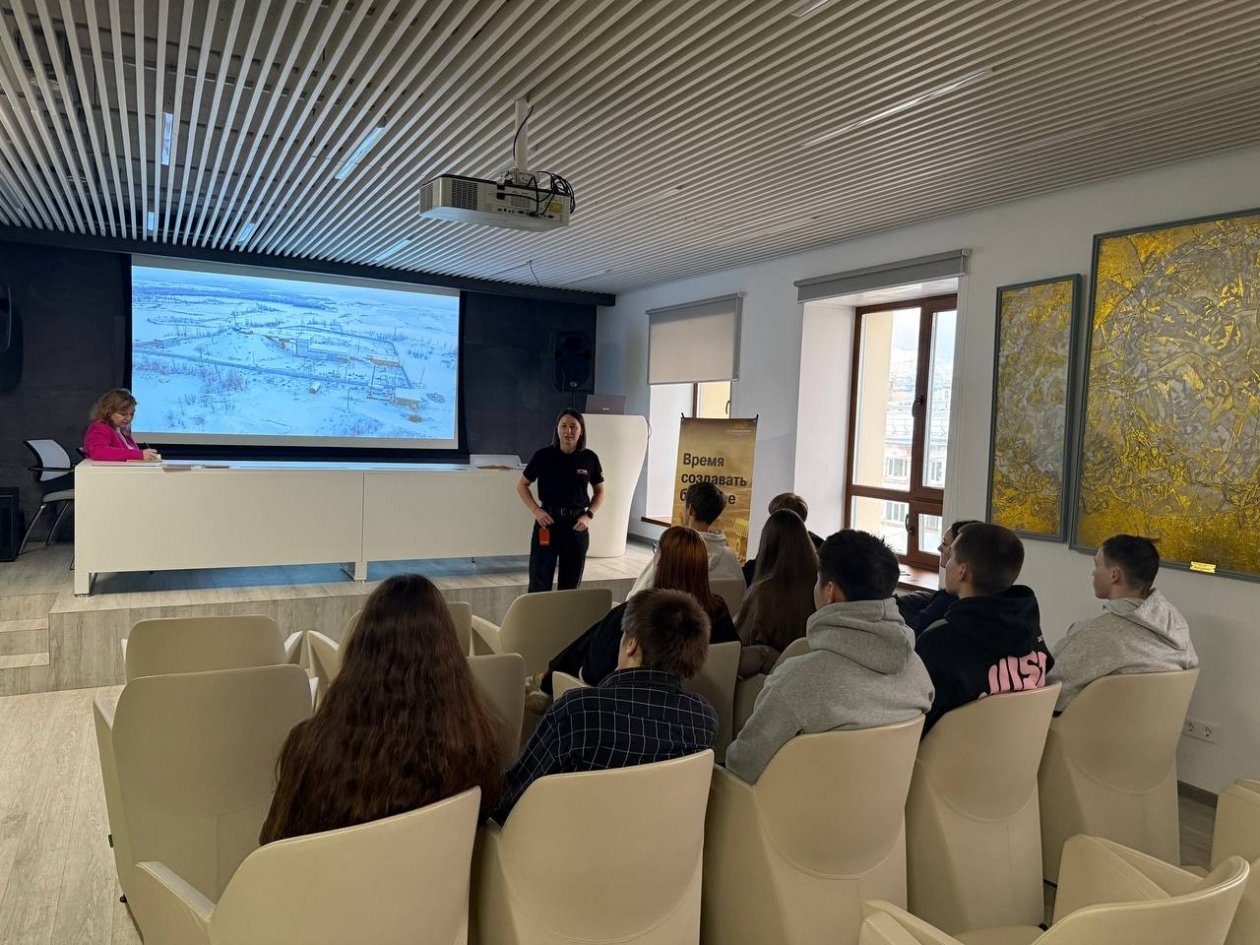 Правительство Магаданской области