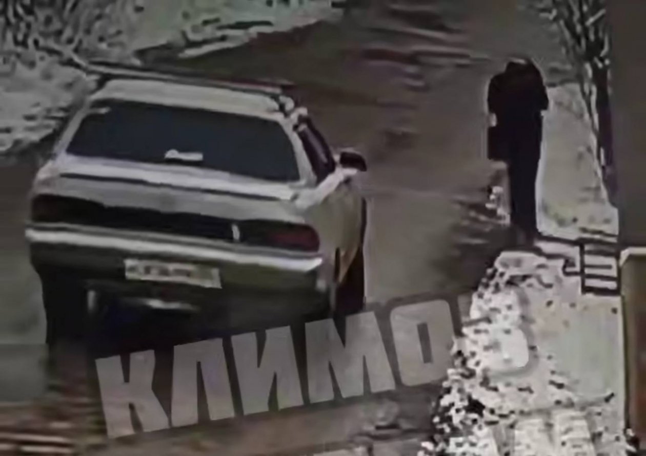 Водитель иномарки трогал девочку и пытался задушить женщину под Краснодаром t.me/klimovnews