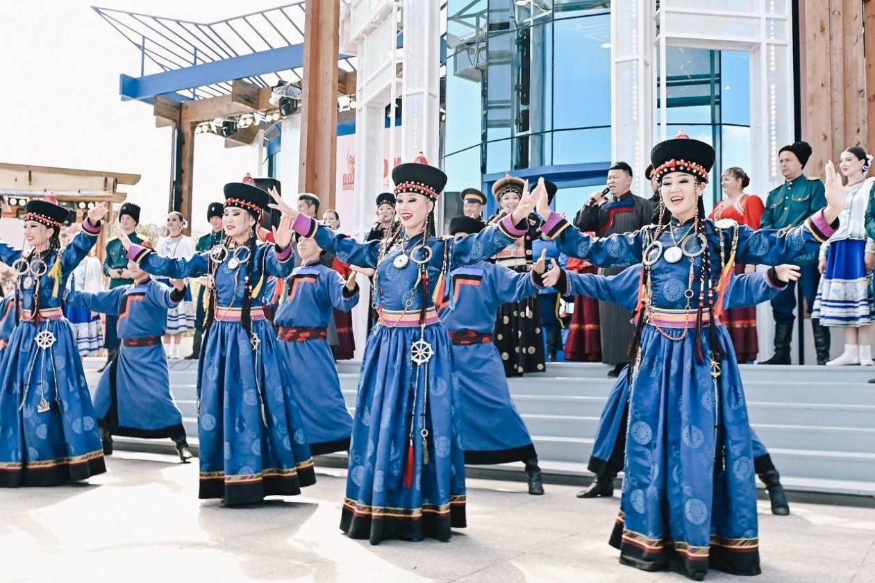 Бурятия примет участие в ВЭФ-2026 во Владивостоке пресс-служба правительства Бурятии