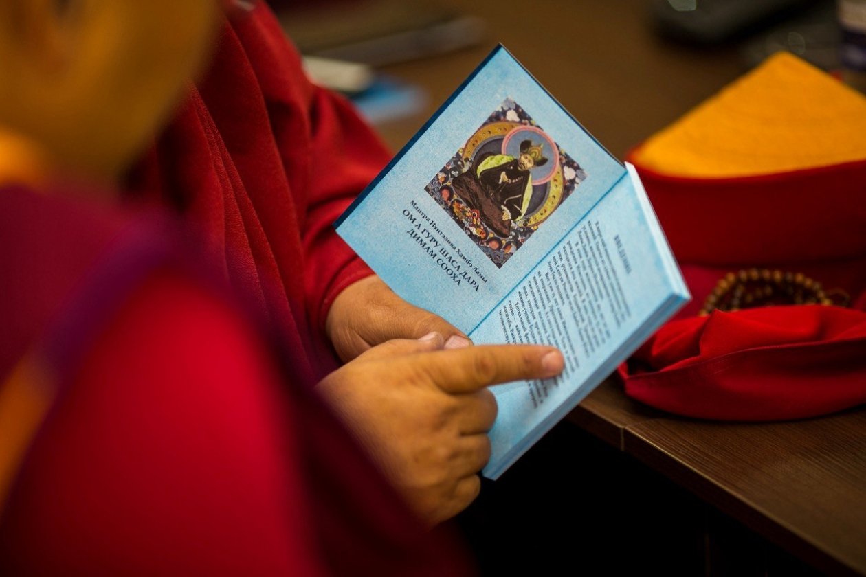 В Бурятии в Сагаалган запрещена продажа алкоголя Буддийская традиционная Сангха России