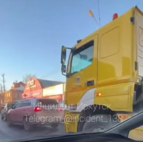 ДТП из тг-канала &quotИнцидент Иркутск&quot (18+)