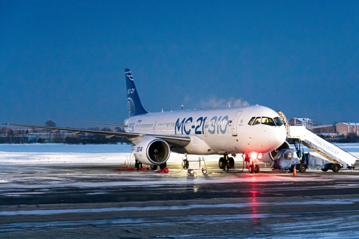 МС-21 КомиАвиа ( Артур Волгин)