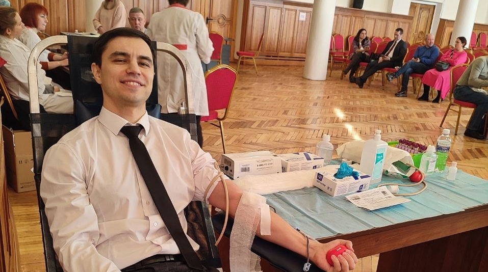 Сотрудники ВСЖД сдали 28 литров крови в ходе донорской акции  &quotЖелезный стук сердец&quot ВСЖД