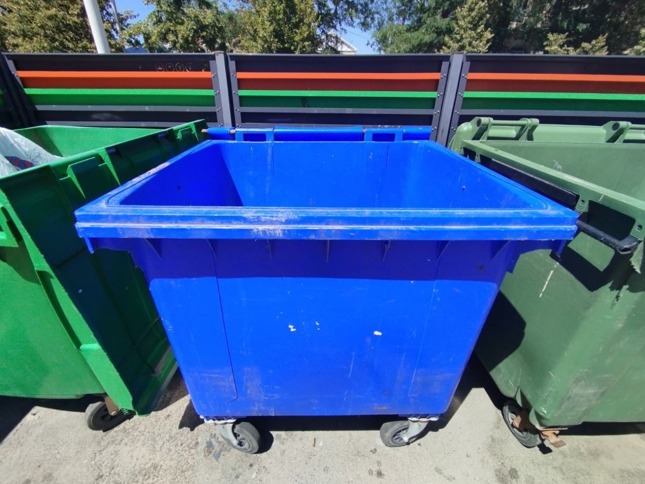 Мусор, мусорный контейнер Сергей Бумагин, ИА Stavropol.Media