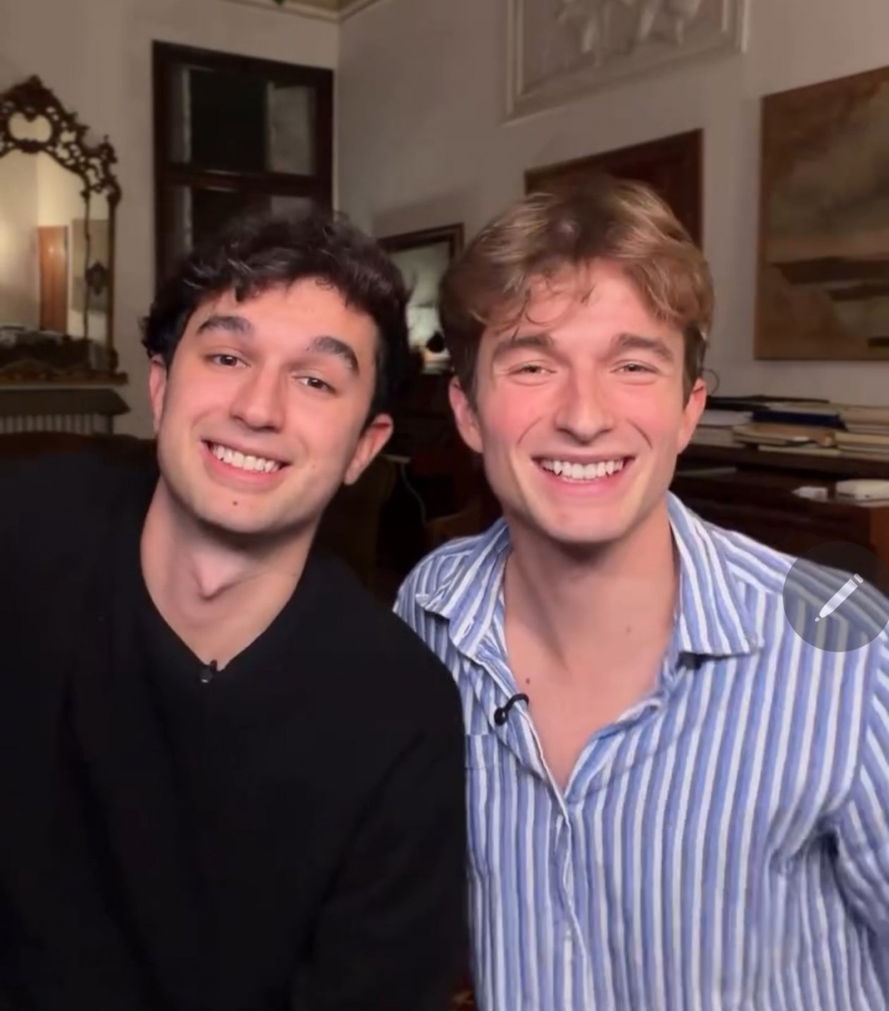 Братья дадут концерт в 4 руки Кадр из видео