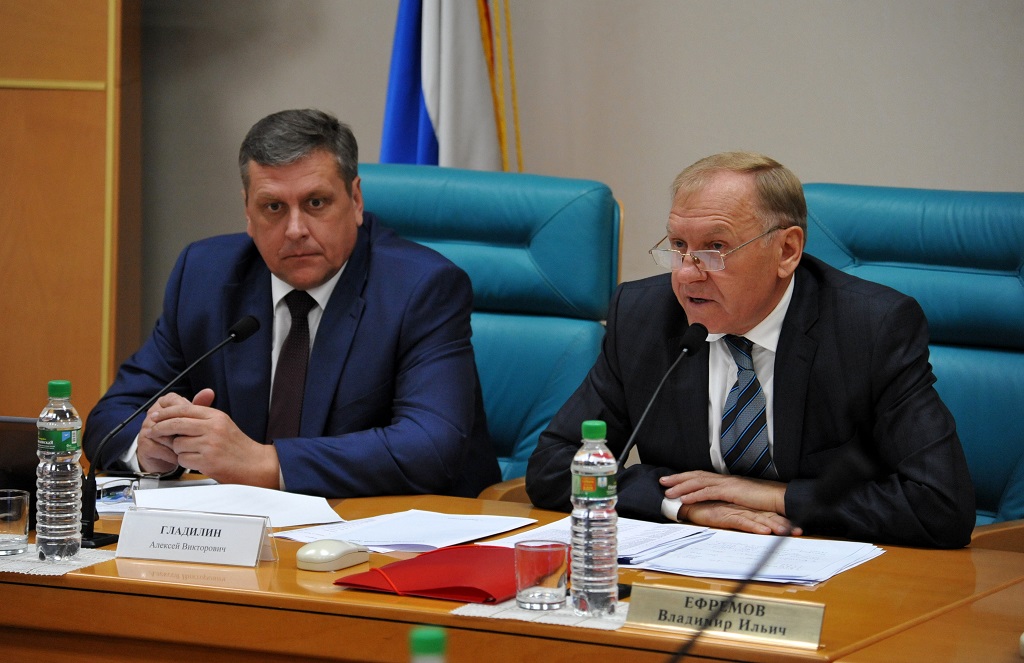 День жд в думе, Фото с места события собственное