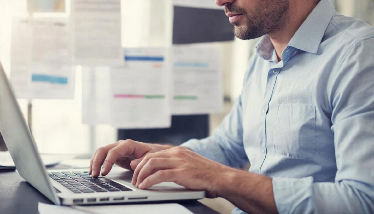 Изображение GigaChat (18+)