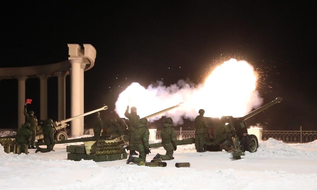 Праздничный салют состоится в Хабаровске в честь Дня защитника Отечества Предоставлено пресс-службой Восточного военного округа